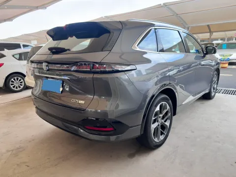 2025 ChangAn CS75 Plus 1.5T 192HP L4 8AT