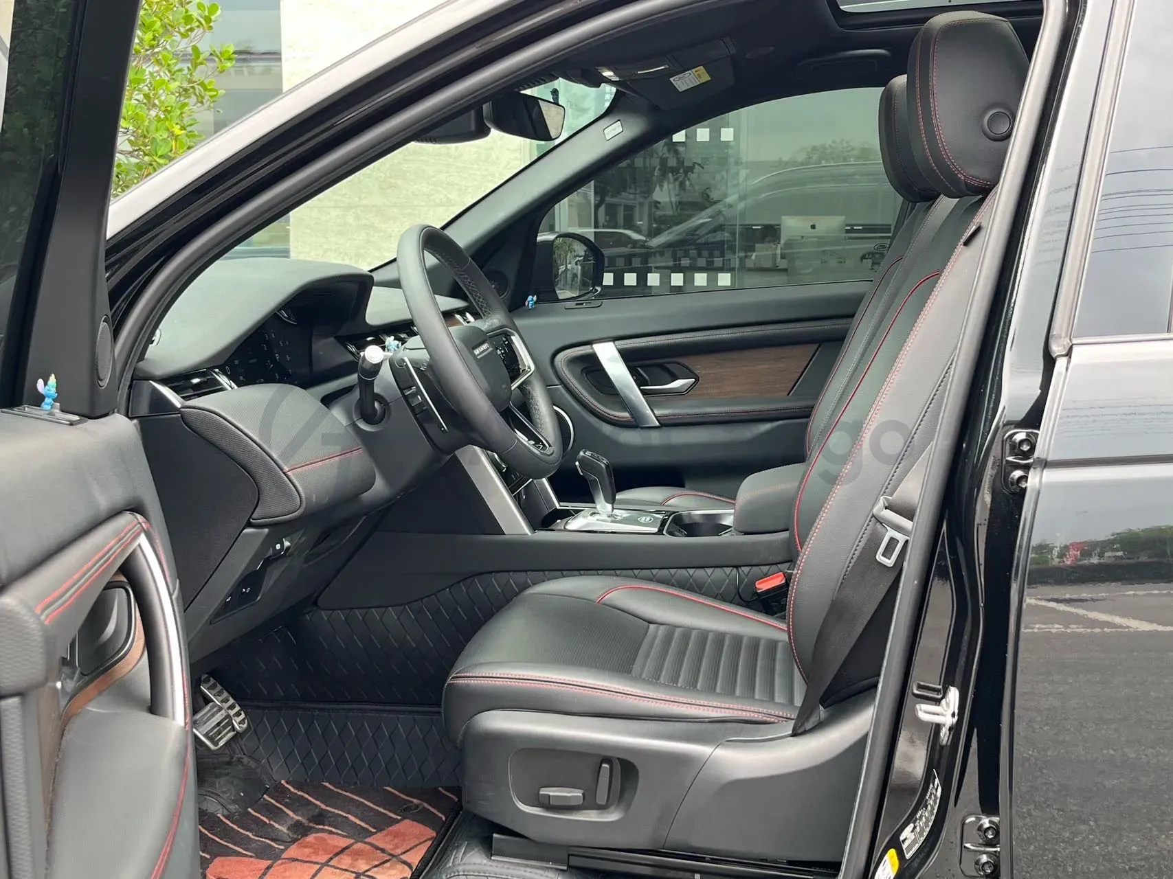 2022 Land Rover Discovery Sport 2.0T 249HP L4 9AT,autocango,china used car exporter,china ev exporter,chinese used car exporter,chinese used ev exporter