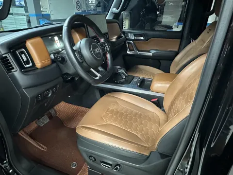 2024 212 212 T01 2.0T 252HP L4 8AT