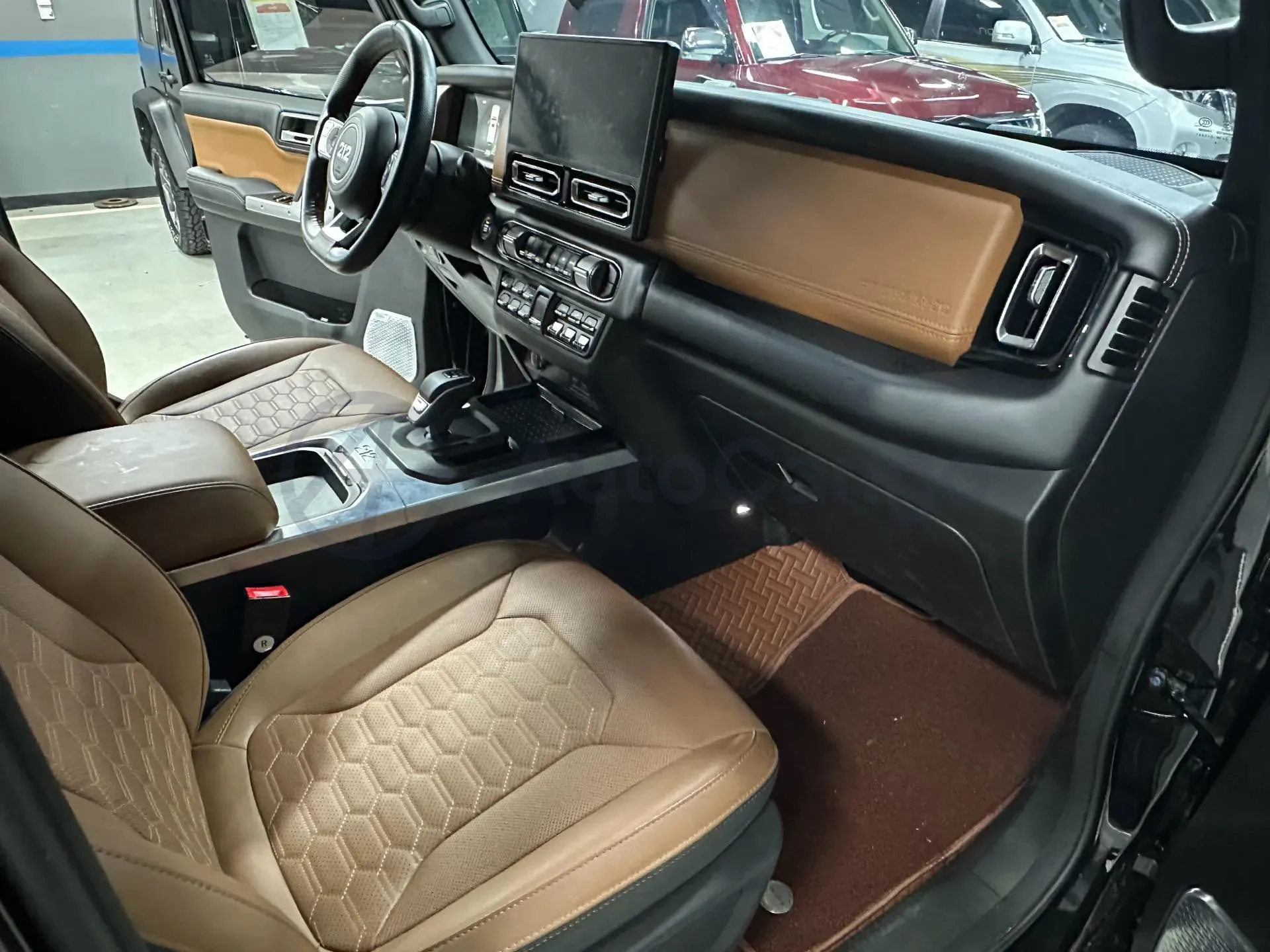 2024 212 212 T01 2.0T 252HP L4 8AT,autocango,china used car exporter,china ev exporter,chinese used car exporter,chinese used ev exporter
