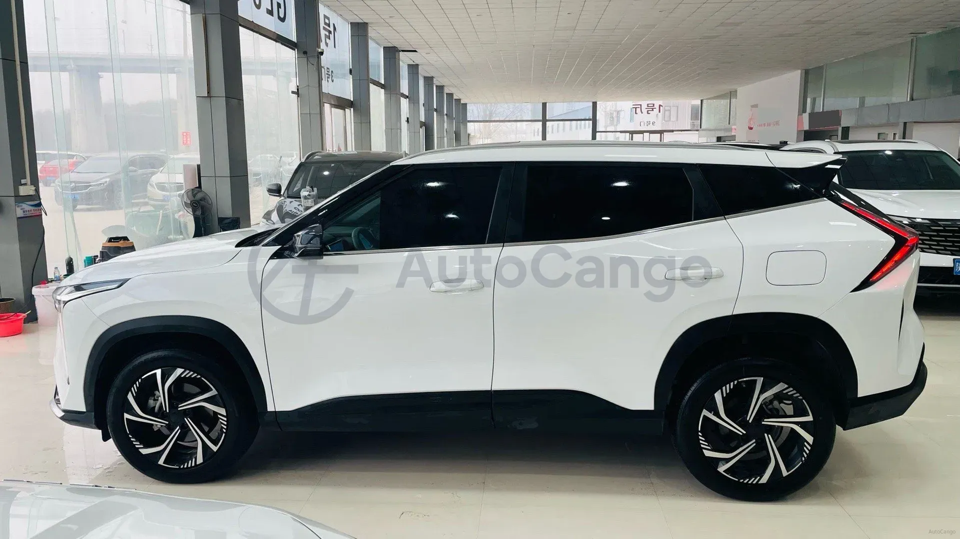 2024 Geely Azkarra 1.5T 181HP L4 7DCT,autocango,china used car exporter,china ev exporter,chinese used car exporter,chinese used ev exporter