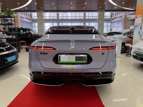 2025 Avatr 06 REEV 156HP REEV,autocango,china used car exporter,china ev exporter,chinese used car exporter,chinese used ev exporter