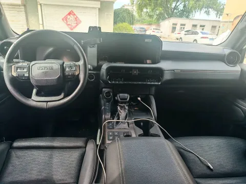 2025 Toyota Land Cruiser Prado 2.4T 282HP L4 8AT Hybrid 5.1KWH