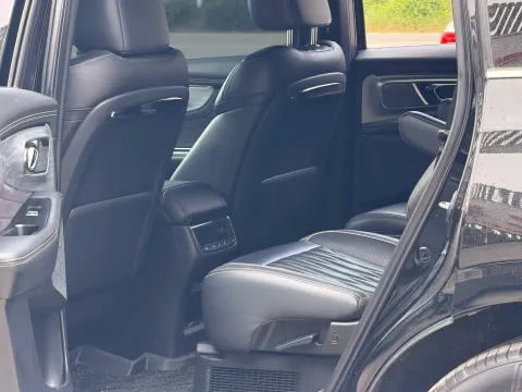 2022 GAC Trumpchi GS8 2.0T 190HP L4 E-CVT Hybrid,autocango,china used car exporter,china ev exporter,chinese used car exporter,chinese used ev exporter