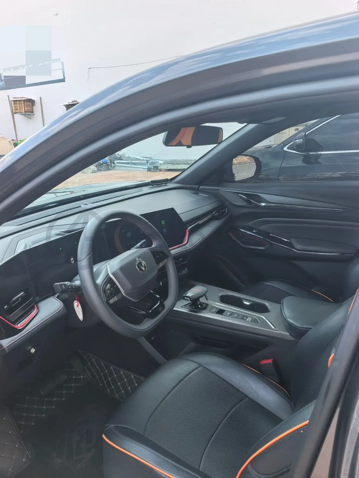 2025 ChangAn X5 PLUS 1.5T 188HP L4 7DCT,autocango,china used car exporter,china ev exporter,chinese used car exporter,chinese used ev exporter