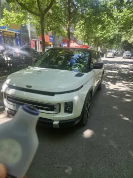 2023 GEELY ICON,autocango,china used car exporter,china ev exporter,chinese used car exporter,chinese used ev exporter