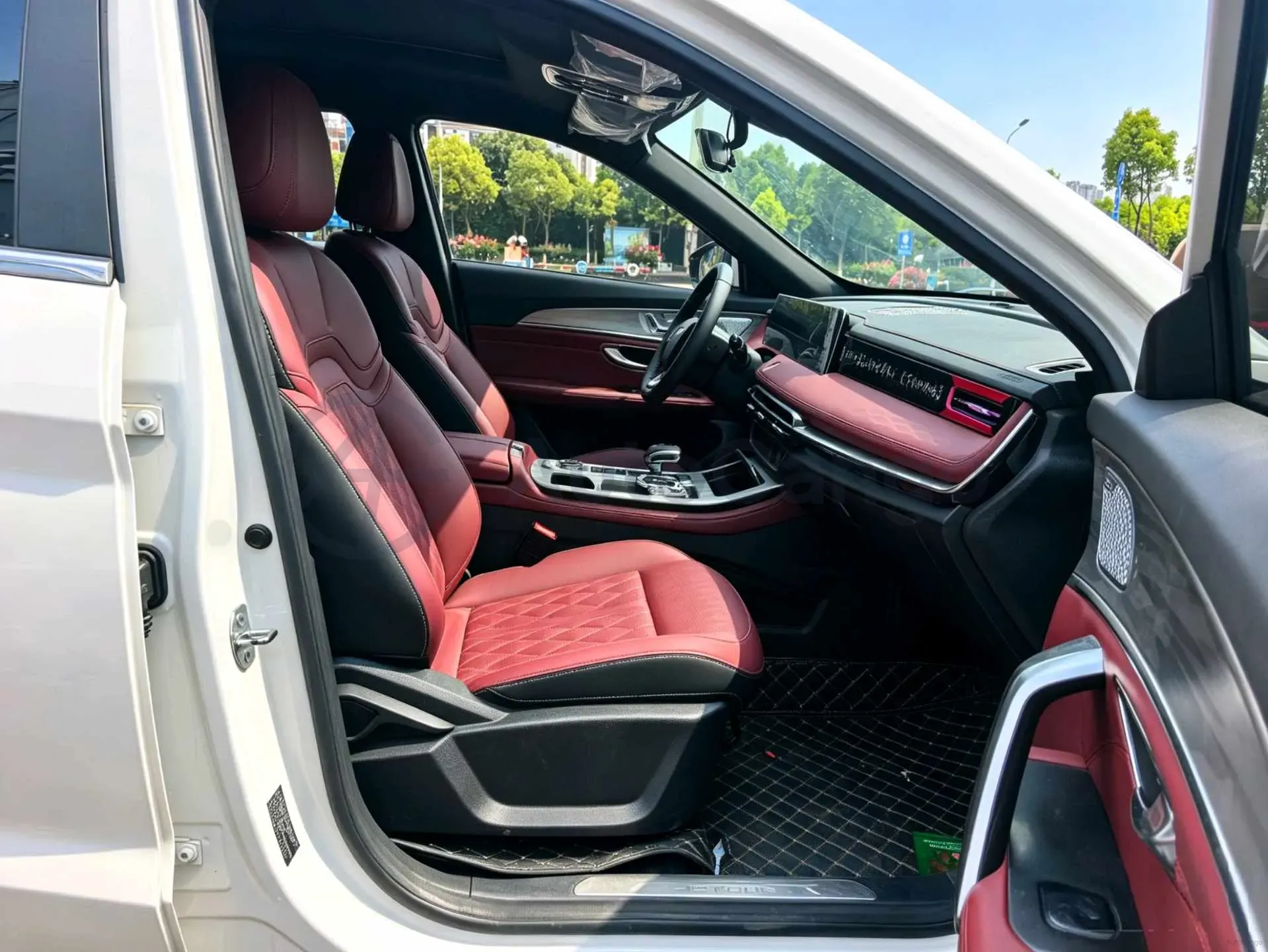 2023 Jetour X70 PRO 1.5T 156HP L4 6DCT,autocango,china used car exporter,china ev exporter,chinese used car exporter,chinese used ev exporter