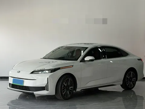 2024 CHANGAN QIYUAN A05,autocango,china used car exporter,china ev exporter,chinese used car exporter,chinese used ev exporter