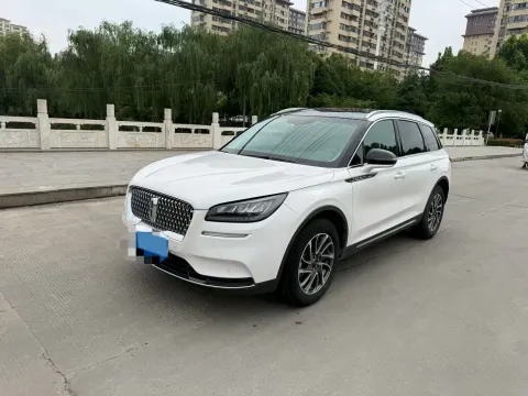 2021 LINCOLN CORSAIR,autocango,china used car exporter,china ev exporter,chinese used car exporter,chinese used ev exporter