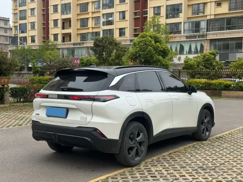 2022 BeiJing Auto Rubik 1.5T 188HP L4 7DCT