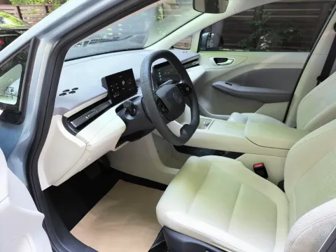 2026 MG MG4 BEV,autocango,china used car exporter,china ev exporter,chinese used car exporter,chinese used ev exporter