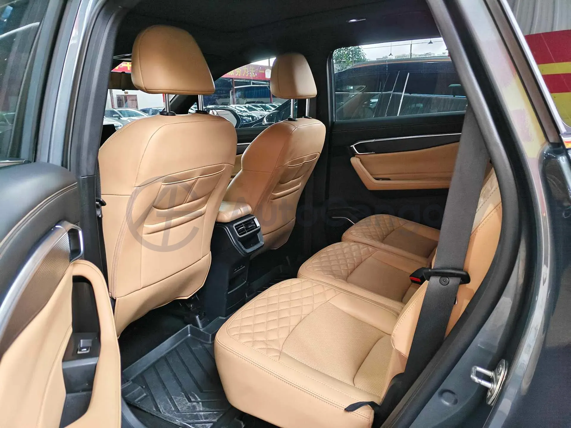 2023 Geely Okavango L 2.0T 218HP L4 7DCT,autocango,china used car exporter,china ev exporter,chinese used car exporter,chinese used ev exporter