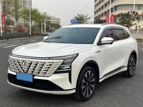 2024 CHANGAN CS75 PLUS,autocango,china used car exporter,china ev exporter,chinese used car exporter,chinese used ev exporter