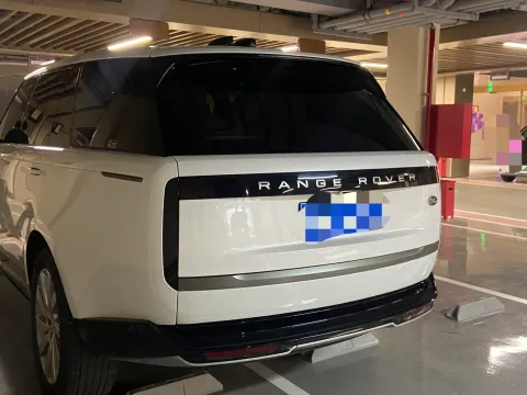 2024 Land Rover Range Rover 3.0T 400HP L6 8AT