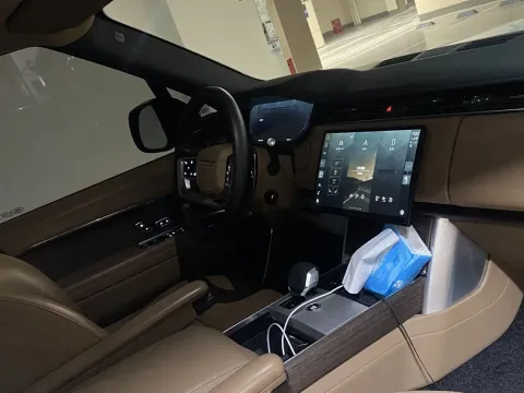 2024 Land Rover Range Rover 3.0T 400HP L6 8AT