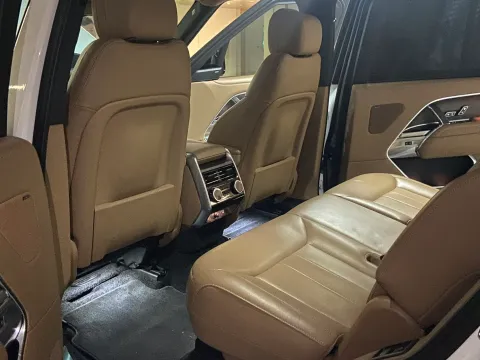 2024 Land Rover Range Rover 3.0T 400HP L6 8AT