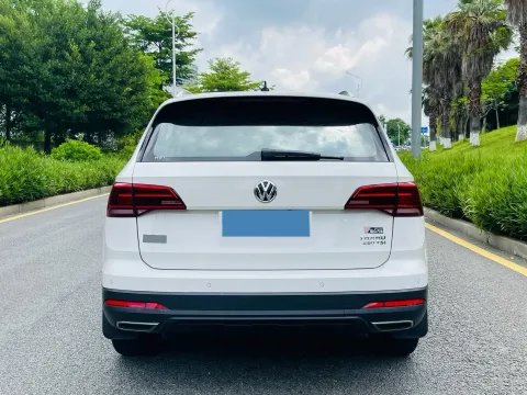 2020 Volkswagen Tharu 1.4T 150HP L4 7DCT