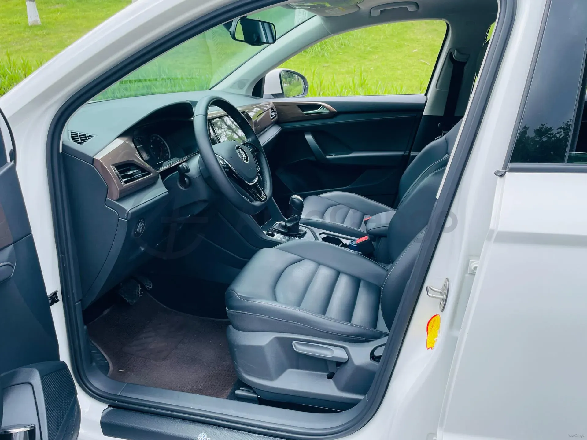 2020 Volkswagen Tharu 1.4T 150HP L4 7DCT,autocango,china used car exporter,china ev exporter,chinese used car exporter,chinese used ev exporter