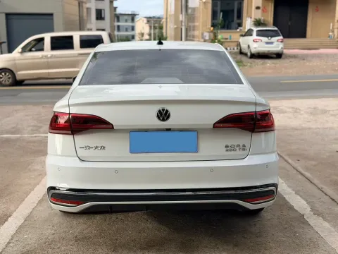 2023 Volkswagen Bora 1.2T 116HP L4 7DCT