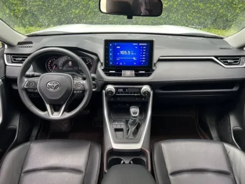 2021 Toyota RAV4 2.0L 171HP L4 CVT