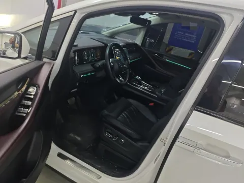 2024 GAC Trumpchi M8 2.0T 252HP L4 8AT,autocango,china used car exporter,china ev exporter,chinese used car exporter,chinese used ev exporter