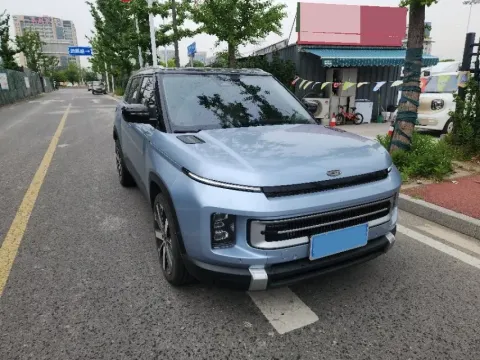 2023 Geely ICON 1.5T 181HP L4 7DCT,autocango,china used car exporter,china ev exporter,chinese used car exporter,chinese used ev exporter