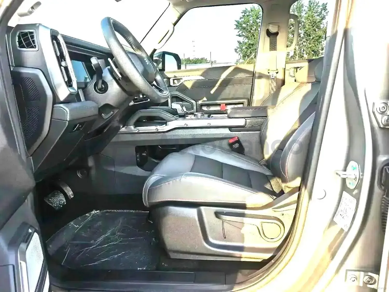2023 Jetour Traveller 1.5T 184HP L4 7DCT,autocango,china used car exporter,china ev exporter,chinese used car exporter,chinese used ev exporter