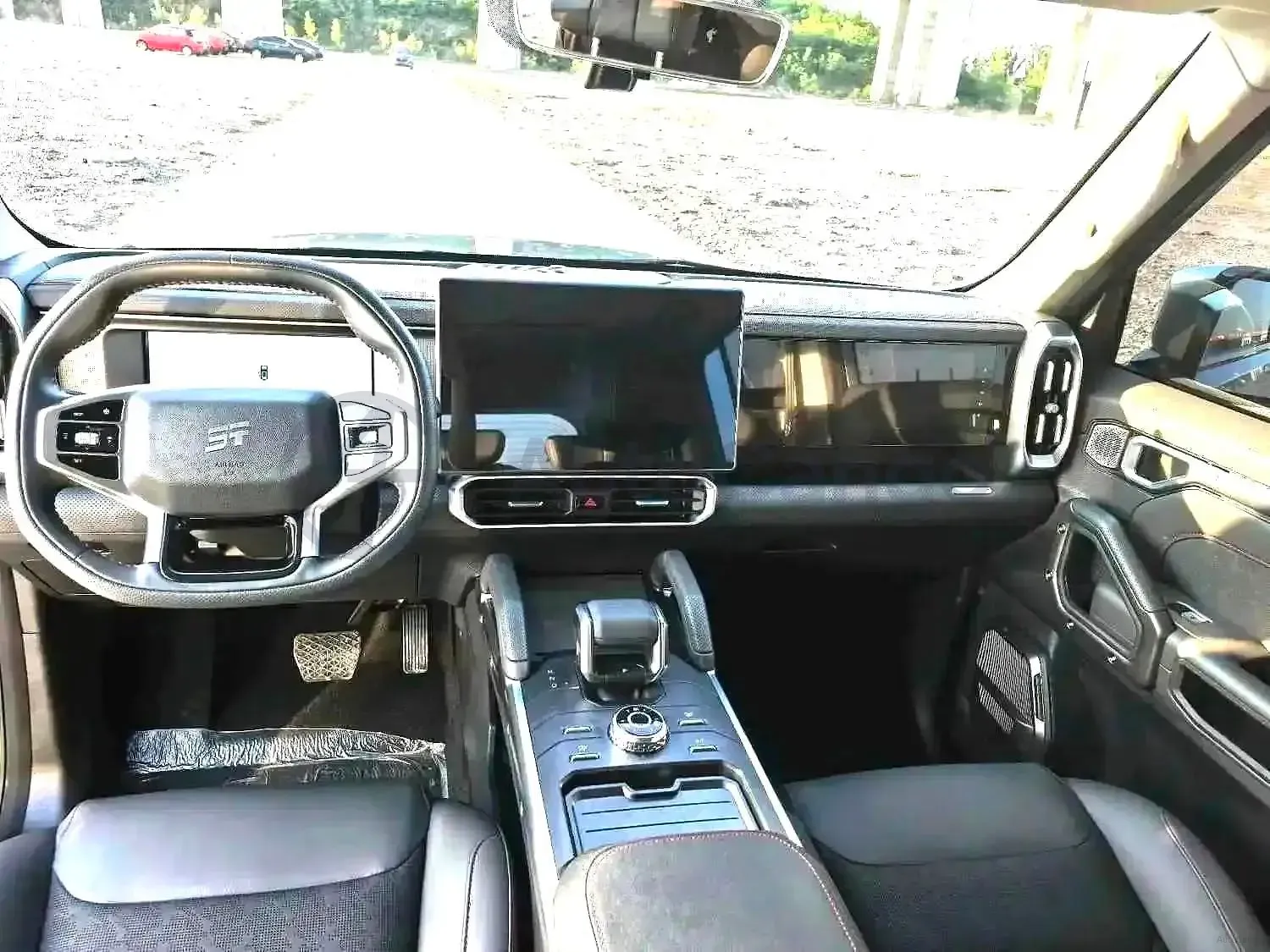 2023 Jetour Traveller 1.5T 184HP L4 7DCT,autocango,china used car exporter,china ev exporter,chinese used car exporter,chinese used ev exporter