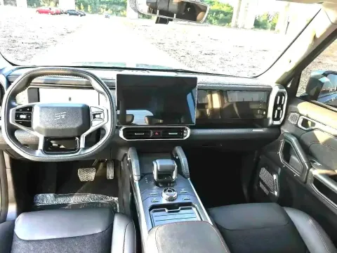 2023 Jetour Traveller 1.5T 184HP L4 7DCT