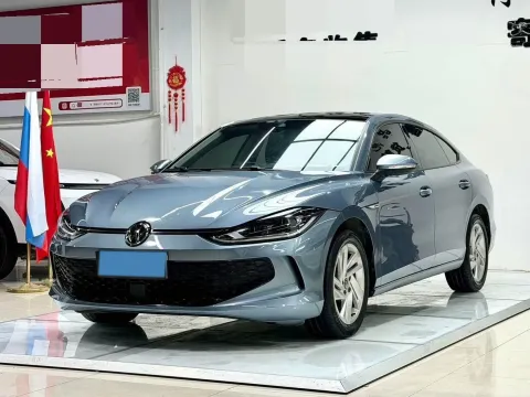 2022 VOLKSWAGEN LAVIDA,autocango,china used car exporter,china ev exporter,chinese used car exporter,chinese used ev exporter