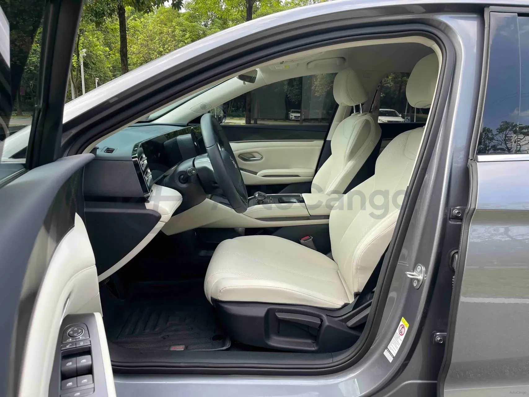 2024 BYD QinL 1.5L 101HP L4 E-CVT PHEV 10.08KWH,autocango,china used car exporter,china ev exporter,chinese used car exporter,chinese used ev exporter