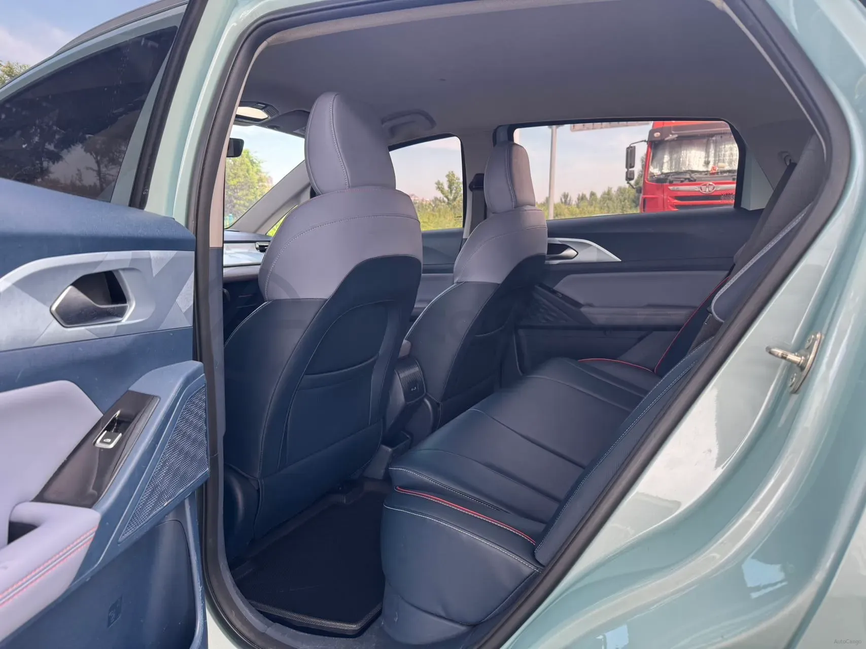 2022 Geometry E BEV 33.5KWH,autocango,china used car exporter,china ev exporter,chinese used car exporter,chinese used ev exporter