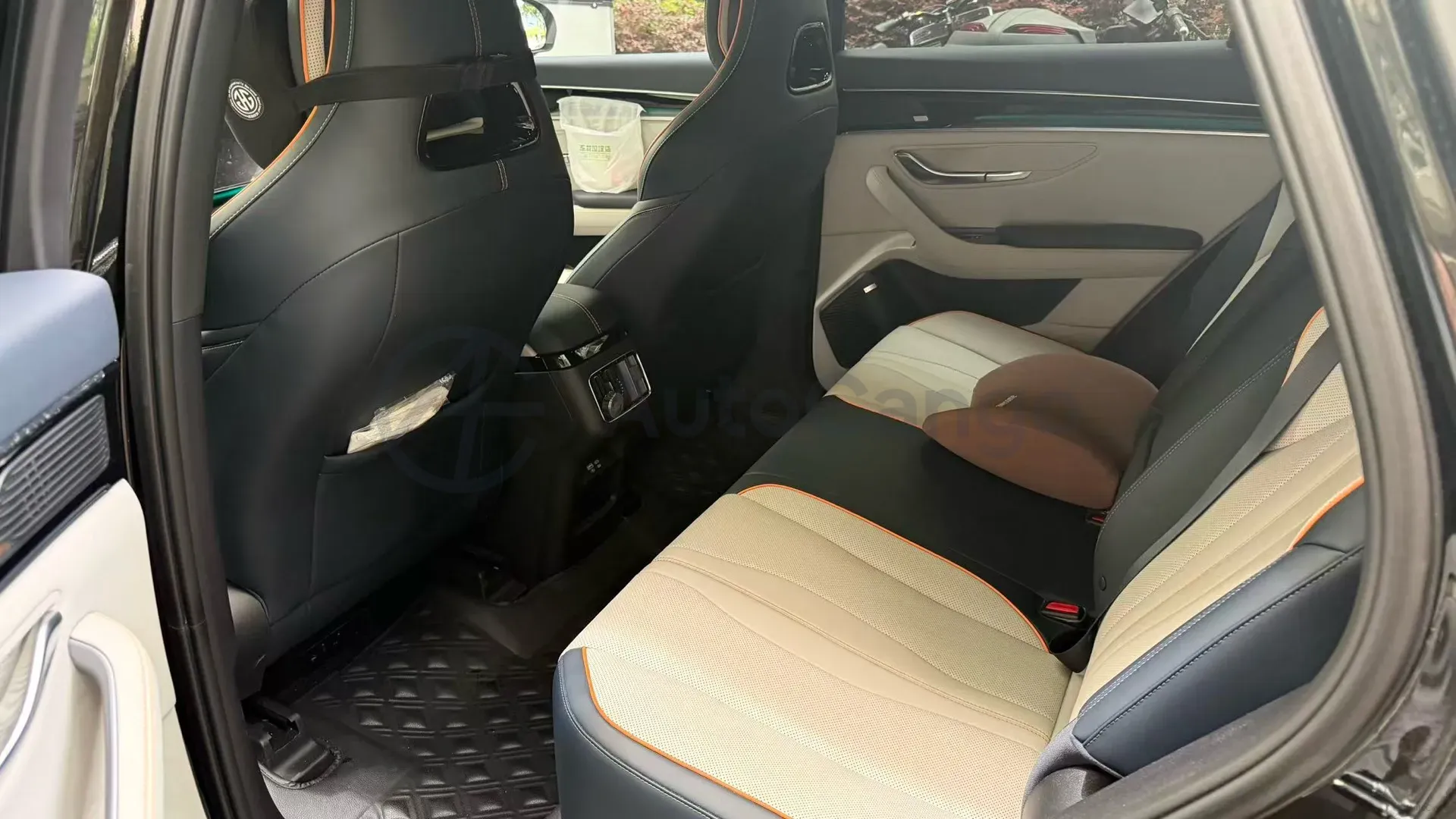 2023 BYD Song Plus 1.5L 110HP L4 E-CVT PHEV 26.6KWH,autocango,china used car exporter,china ev exporter,chinese used car exporter,chinese used ev exporter