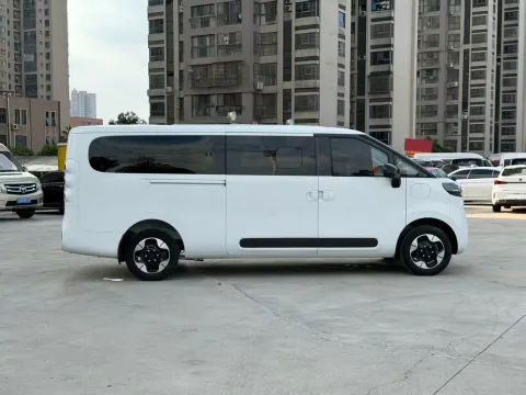 2025 MAXUS DaNa M1 BEV