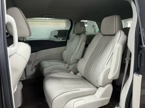 2022 Buick GL8 2.0T 237HP L4 9AT