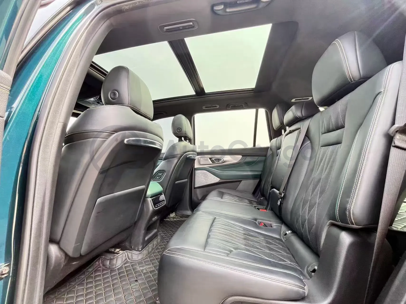 2020 GAC Trumpchi GS8 2.0T 252HP L4 6AT,autocango,china used car exporter,china ev exporter,chinese used car exporter,chinese used ev exporter