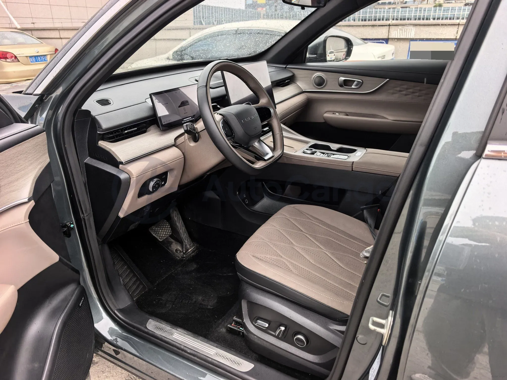 2025 Fulwin FulwinT8 1.5T 156HP L4 1DHT PHEV 18.67KWH,autocango,china used car exporter,china ev exporter,chinese used car exporter,chinese used ev exporter