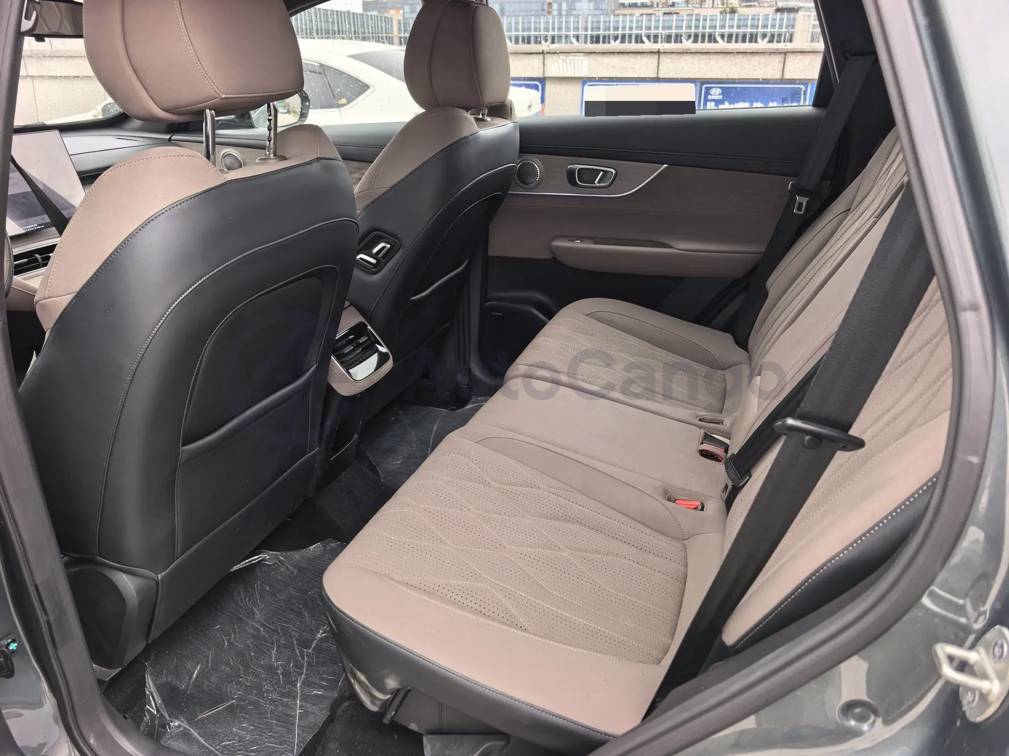 2025 Fulwin FulwinT8 1.5T 156HP L4 1DHT PHEV 18.67KWH,autocango,china used car exporter,china ev exporter,chinese used car exporter,chinese used ev exporter