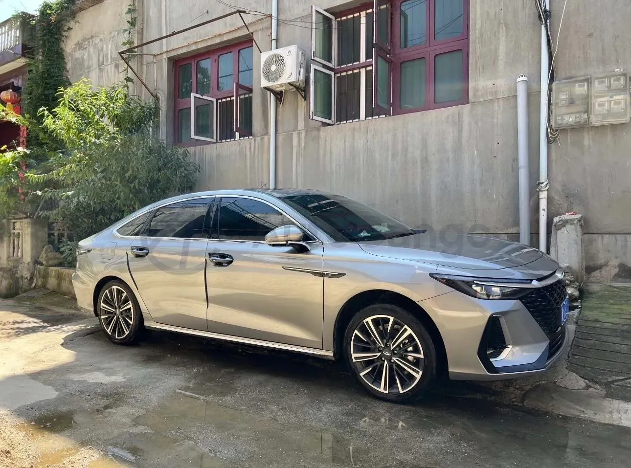 2022 Chery Arrizo 8 1.6T 197HP L4 7DCT,autocango,china used car exporter,china ev exporter,chinese used car exporter,chinese used ev exporter