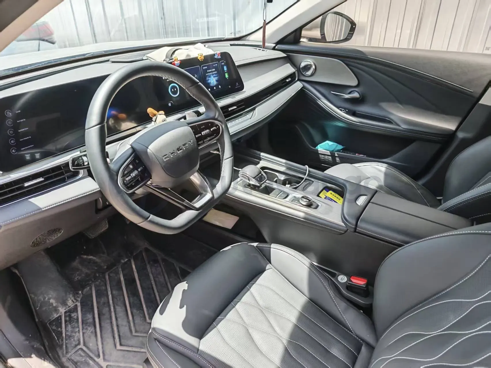 2022 Chery Arrizo 8 1.6T 197HP L4 7DCT,autocango,china used car exporter,china ev exporter,chinese used car exporter,chinese used ev exporter