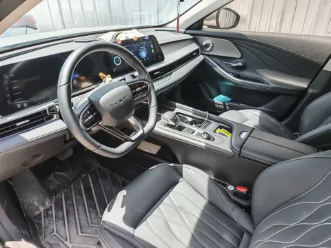 2022 Chery Arrizo 8 1.6T 197HP L4 7DCT