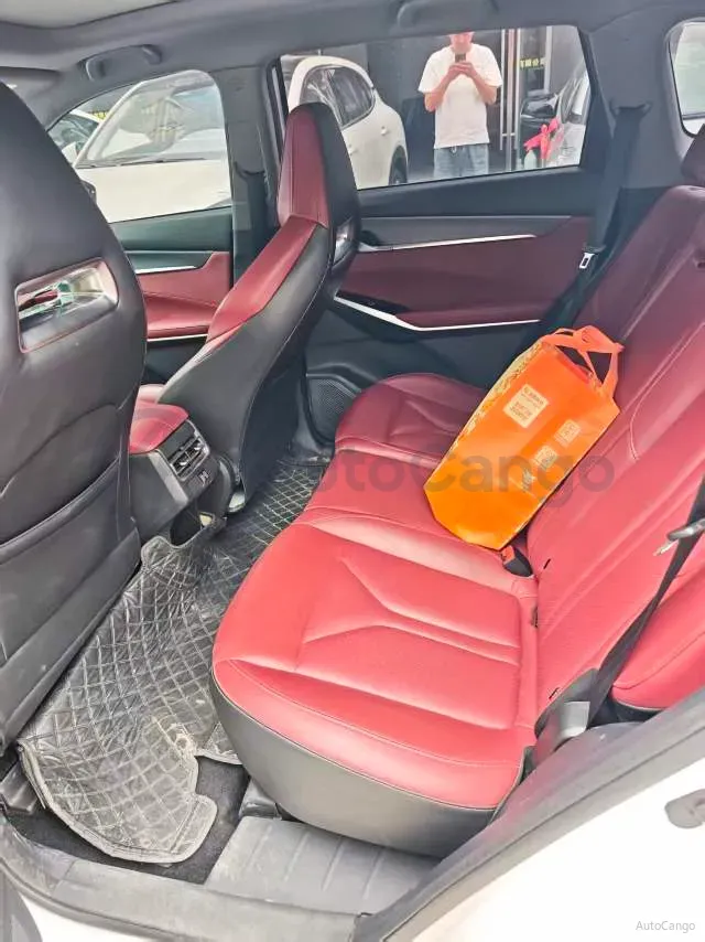 2022 ChangAn CS75 Plus 1.5T 188HP L4 8AT,autocango,china used car exporter,china ev exporter,chinese used car exporter,chinese used ev exporter
