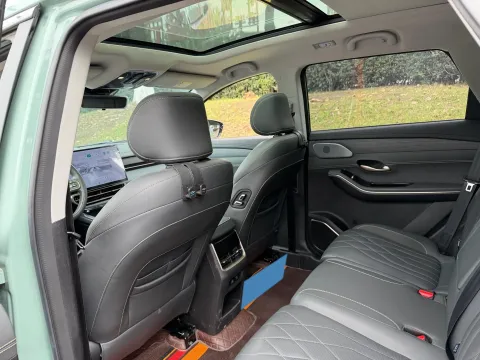 2023 Chery Tiggo 9 2.0T 261HP L4 8AT