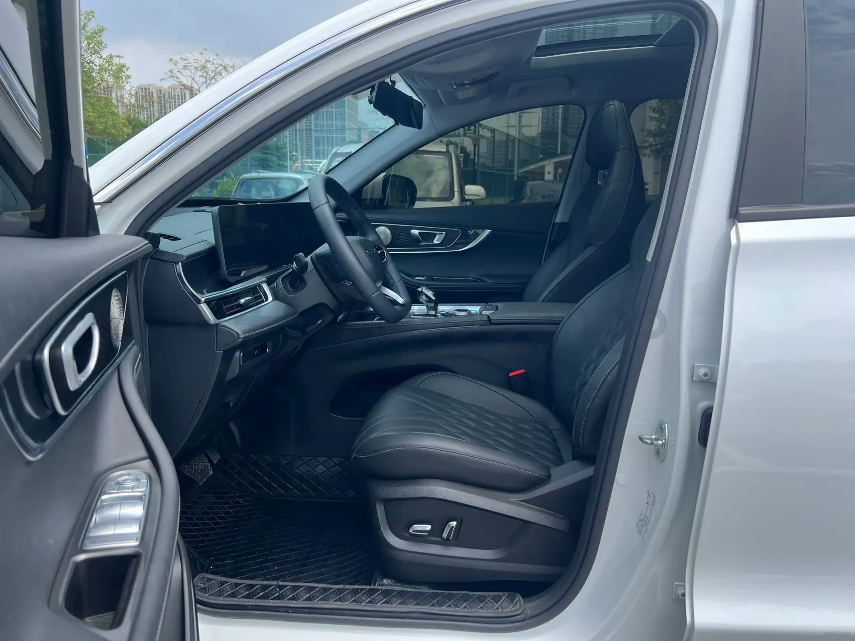 2023 Chery Tiggo 7 Plus 1.5T 156HP L4 CVT,autocango,china used car exporter,china ev exporter,chinese used car exporter,chinese used ev exporter