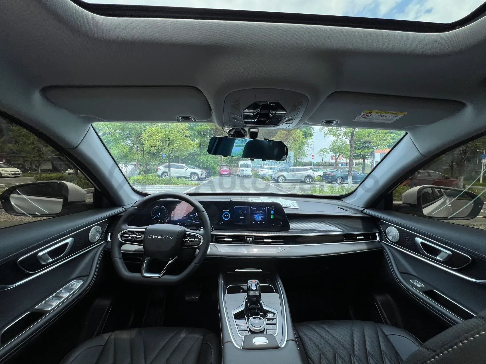 2023 Chery Tiggo 7 Plus 1.5T 156HP L4 CVT,autocango,china used car exporter,china ev exporter,chinese used car exporter,chinese used ev exporter