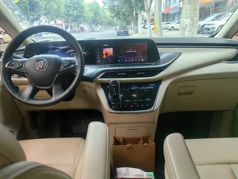 2023 Buick GL8 2.0T 237HP L4 9AT