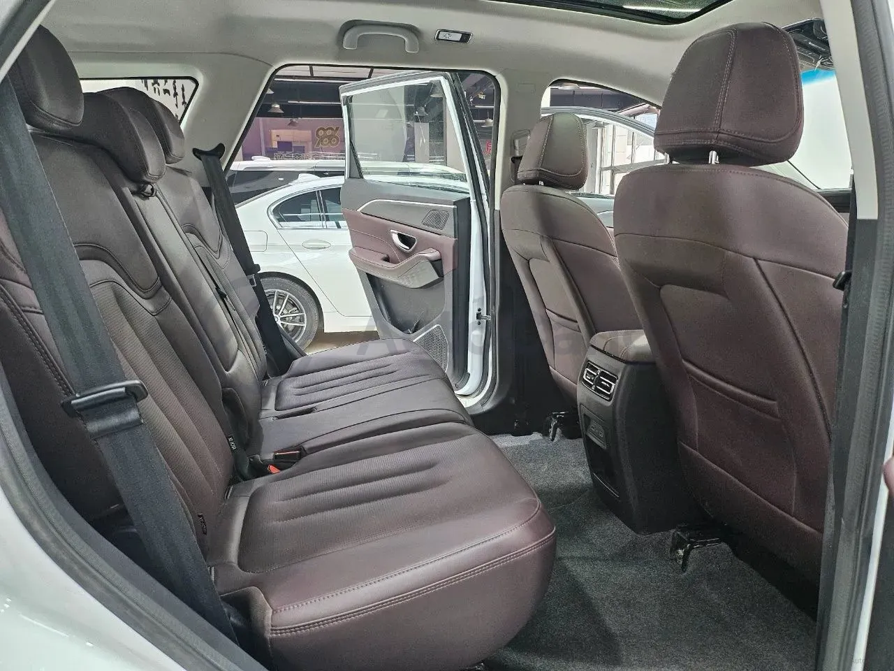 2025 Jetour X90 Plus 1.6T 197HP L4 7DCT,autocango,china used car exporter,china ev exporter,chinese used car exporter,chinese used ev exporter