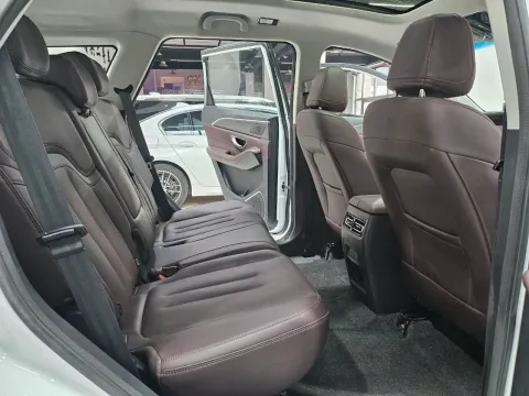 2025 Jetour X90 Plus 1.6T 197HP L4 7DCT