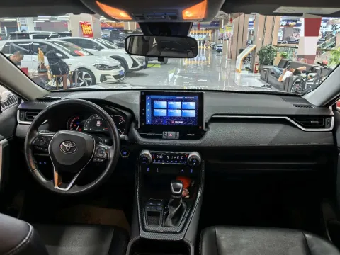 2021 Toyota RAV4 2.0L 171HP L4 CVT,autocango,china used car exporter,china ev exporter,chinese used car exporter,chinese used ev exporter