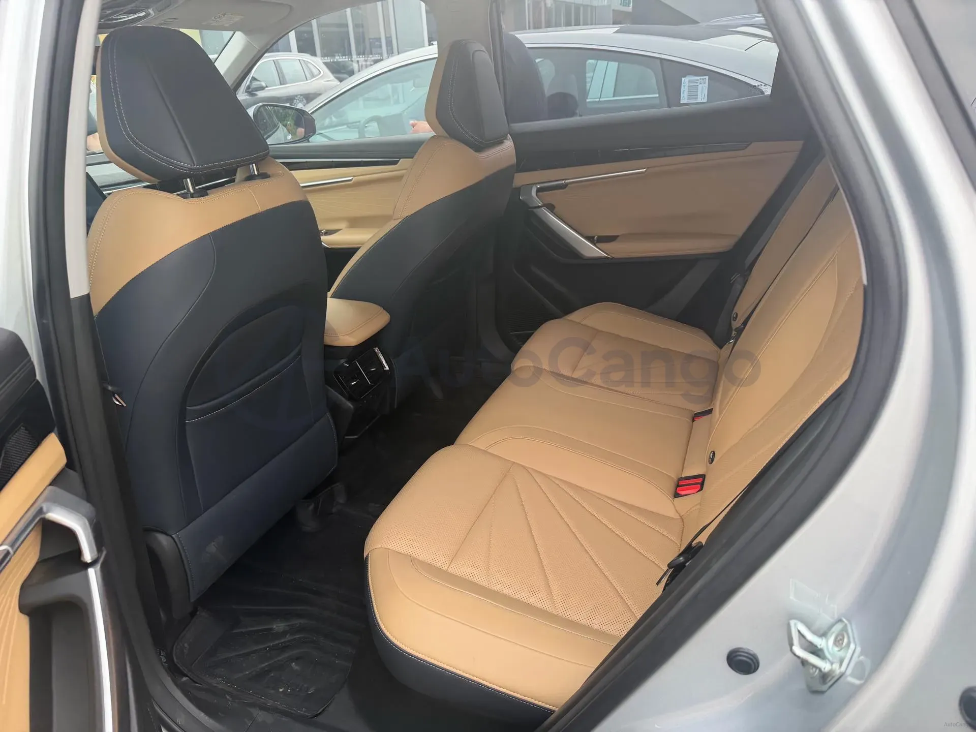 2023 Geely StarRay 1.5T 181HP L4 7DCT,autocango,china used car exporter,china ev exporter,chinese used car exporter,chinese used ev exporter